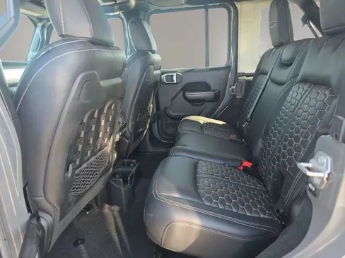 Used 2020 Jeep Wrangler Unlimited Rubicon AWD/4WD image 7