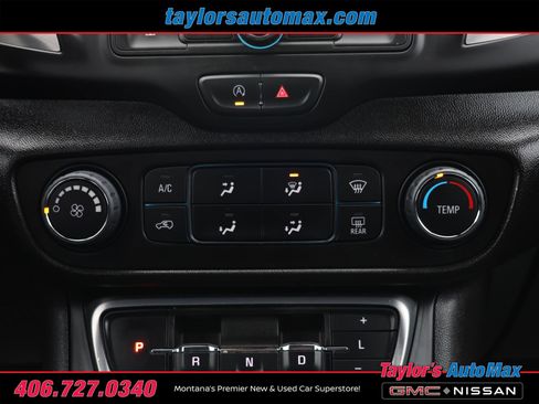 Used 2024 GMC Terrain SLE image 13