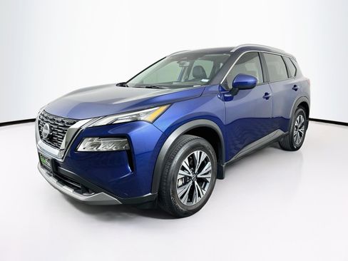 Used 2023 Nissan Rogue SV w/ SV Premium B Package AWD/4WD image 3