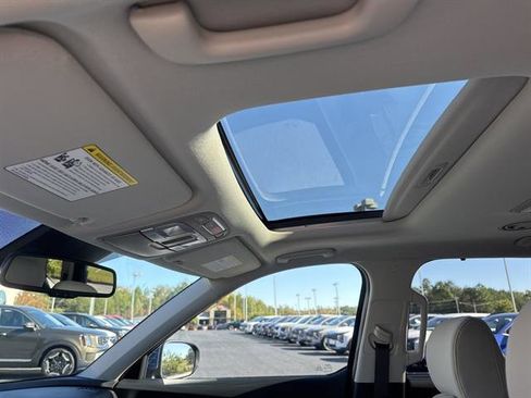 New 2025 Kia Telluride EX image 16