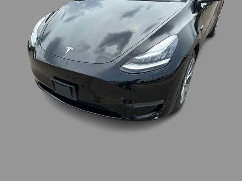 Used 2021 Tesla Model Y Long Range AWD/4WD image 28