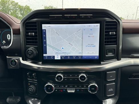 Used 2023 Ford F150 Lariat w/ Equipment Group 502A High AWD/4WD image 11