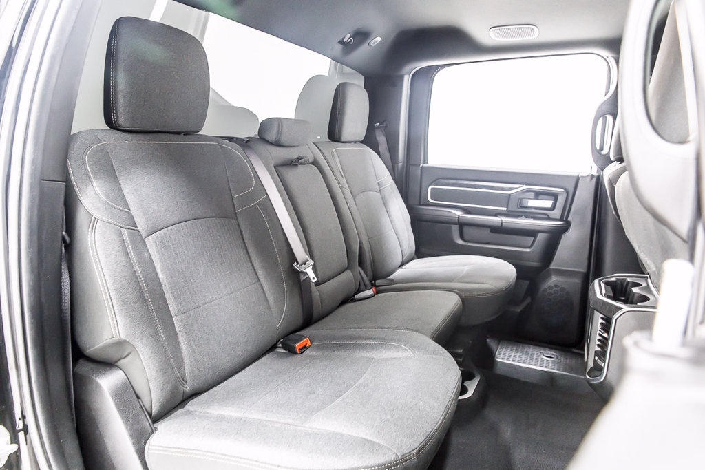 Used 2019 RAM 2500 Lone Star w/ Black Appearance Package AWD/4WD image 36