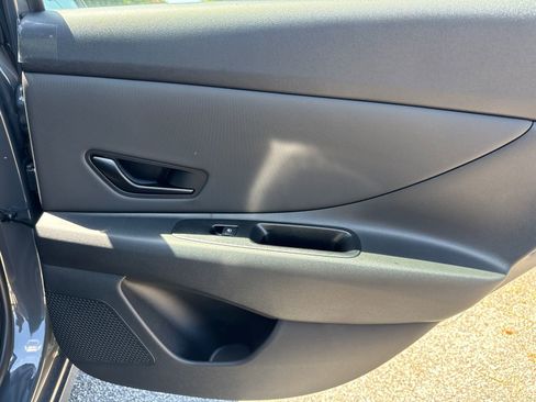 New 2025 Hyundai Elantra Sport image 16