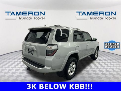 Used 2024 Toyota 4Runner SR5 image 5