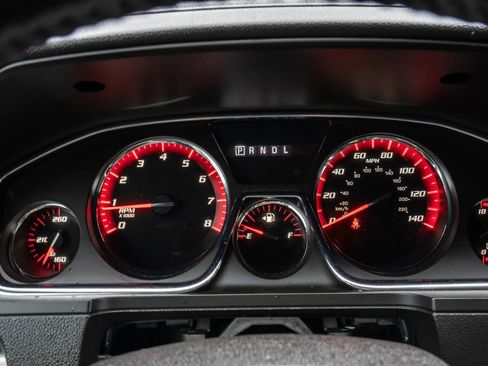 Used 2014 GMC Acadia SLE image 31