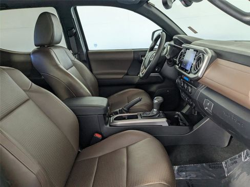 Certified 2023 Toyota Tacoma Limited image 25