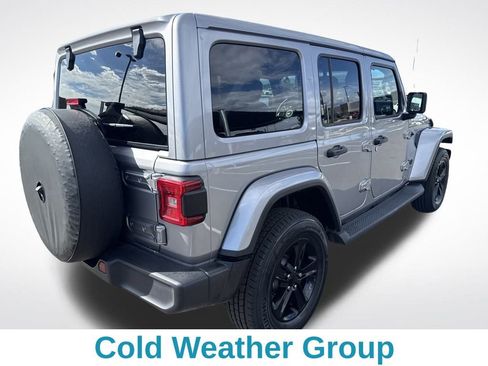 Used 2021 Jeep Wrangler Unlimited Sahara image 5