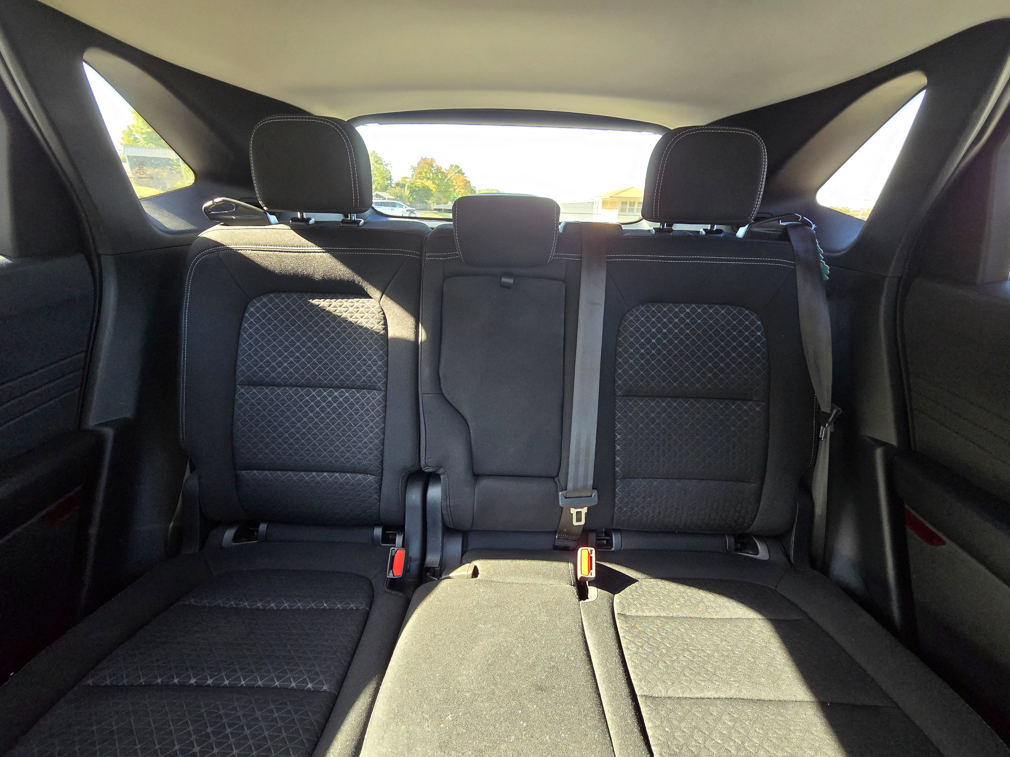 Used 2025 Ford Escape Active AWD/4WD image 12