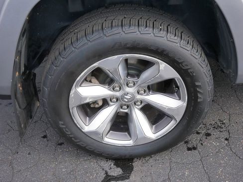 Used 2020 RAM 1500 Limited AWD/4WD image 8
