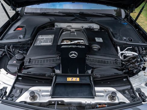 Used 2021 Mercedes-Benz E 63 AMG S image 13