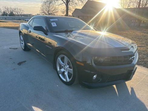 Used 2011 Chevrolet Camaro SS w/ RS Package image 4