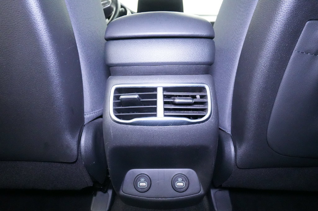 Used 2023 Hyundai Santa Fe SEL AWD/4WD image 18