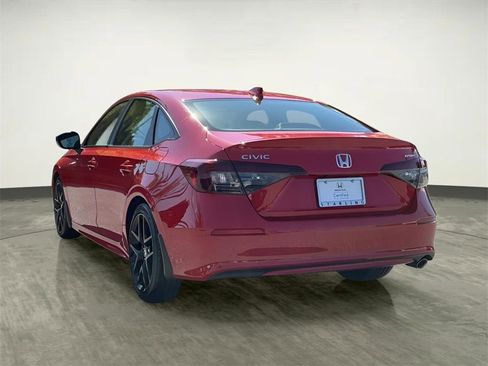 Used 2025 Honda Civic Sport image 6