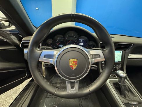 Used 2016 Porsche 911 Carrera Black Edition RWD image 18