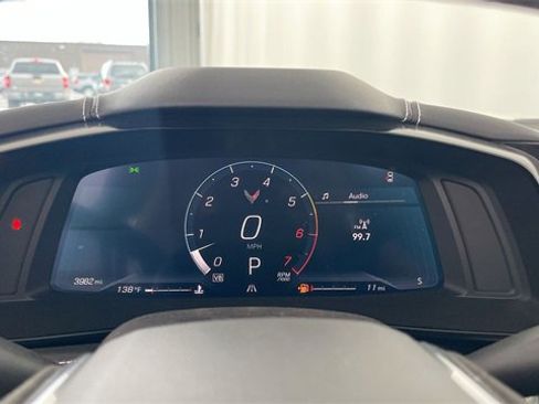 Used 2022 Chevrolet Corvette Stingray Convertible w/ 1LT image 39