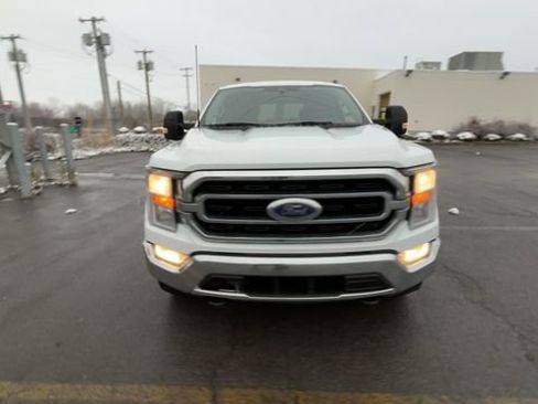 Certified 2022 Ford F150 XLT w/ Equipment Group 301A Mid image 3