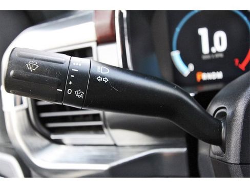 Used 2022 Ford F150 Lariat w/ Equipment Group 502A High image 16