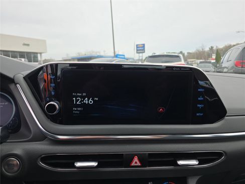 Used 2021 Hyundai Sonata SEL Plus w/ Tech Package image 26