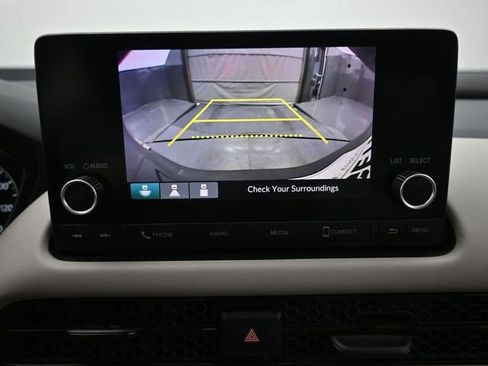 Certified 2024 Honda HR-V LX image 4