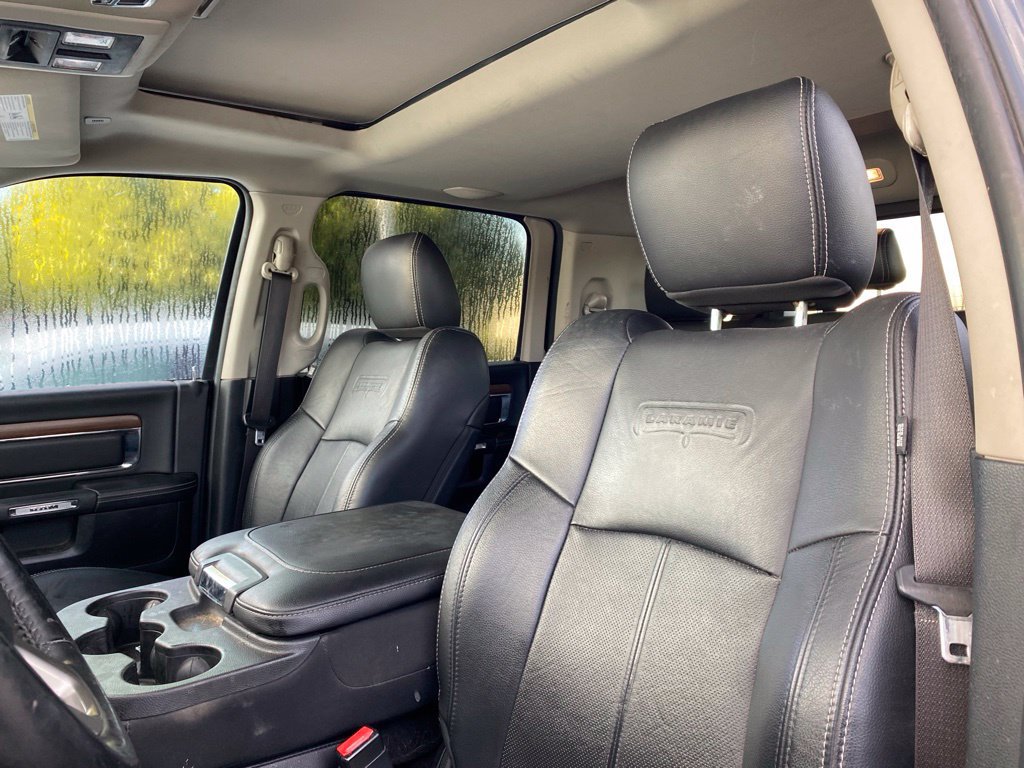 Used 2018 RAM 3500 Laramie AWD/4WD image 9