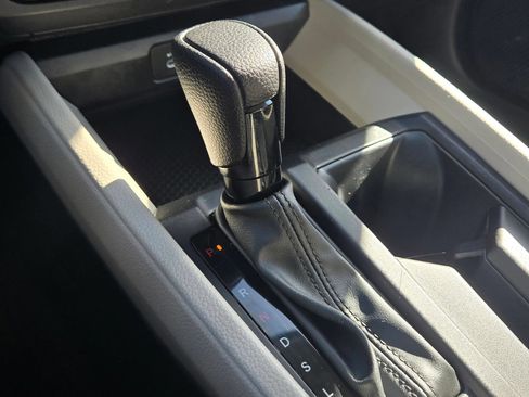 Used 2023 Honda Accord EX image 23