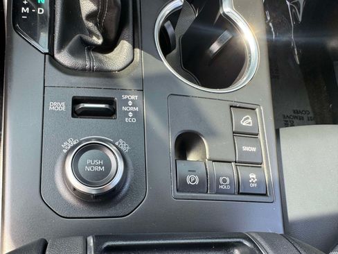 Certified 2024 Toyota Highlander XSE AWD/4WD image 36
