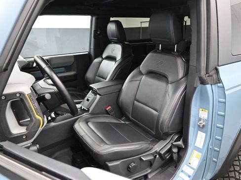 Certified 2022 Ford Bronco Badlands image 9