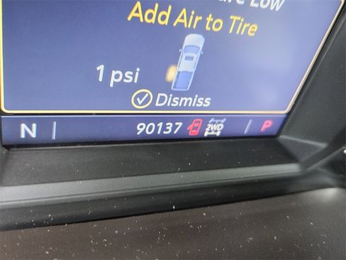 Used 2019 GMC Sierra 1500 SLT w/ SLT Convenience Package image 27