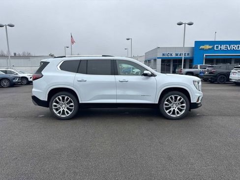 New 2026 GMC Acadia Denali w/ Super Cruise Package FWD image 3