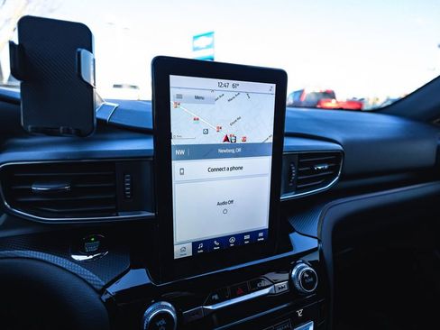 Used 2021 Ford Explorer ST w/ Equipment Group 401A image 7