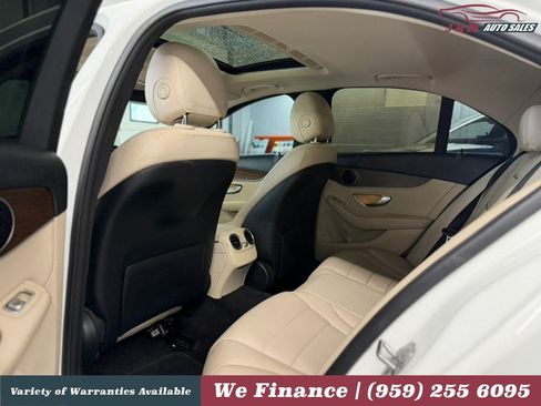 Used 2020 Mercedes-Benz C 300 4MATIC Sedan image 32
