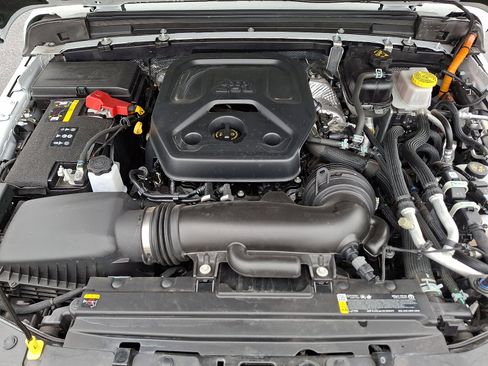 Used 2025 Jeep Wrangler Unlimited Sport S 4xe image 27