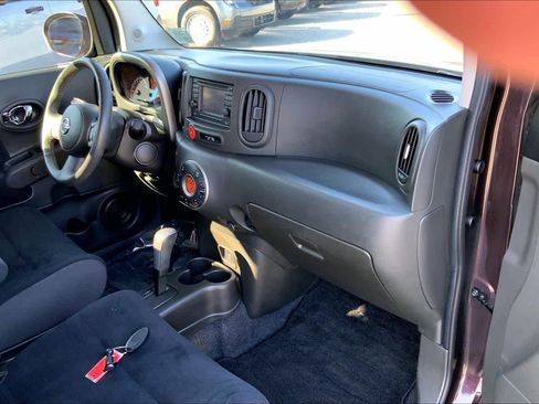 Used 2013 Nissan Cube 1.8 SL w/ SL Preferred Pkg image 17