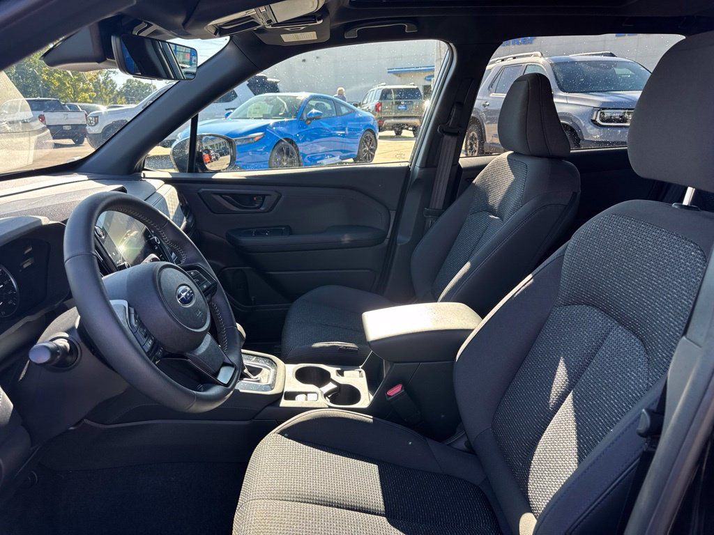Used 2025 Subaru Forester Premium w/ Convenience Package #1 AWD/4WD image 14