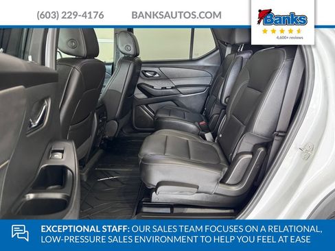 Certified 2023 Chevrolet Traverse LT w/ LT Premium Package AWD/4WD image 10