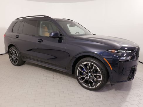 Used 2026 BMW X7 xDrive40i w/ Executive Package AWD/4WD image 8