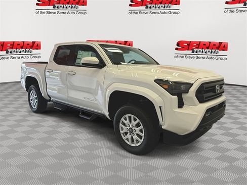 Used 2024 Toyota Tacoma SR5 image 1