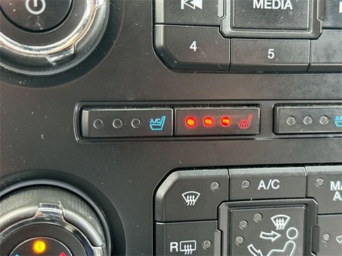 Used 2016 Ford Expedition EL Limited w/ Equipment Group 301A image 33