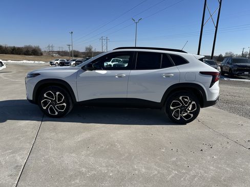 New 2026 Chevrolet Trax RS w/ Driver Confidence Package image 5