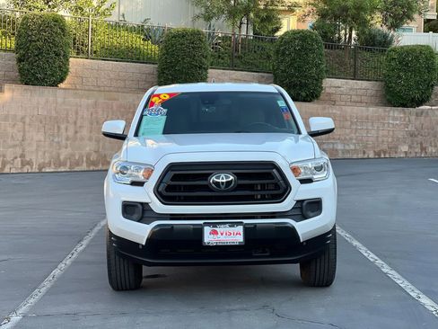 Used 2020 Toyota Tacoma SR5 image 8