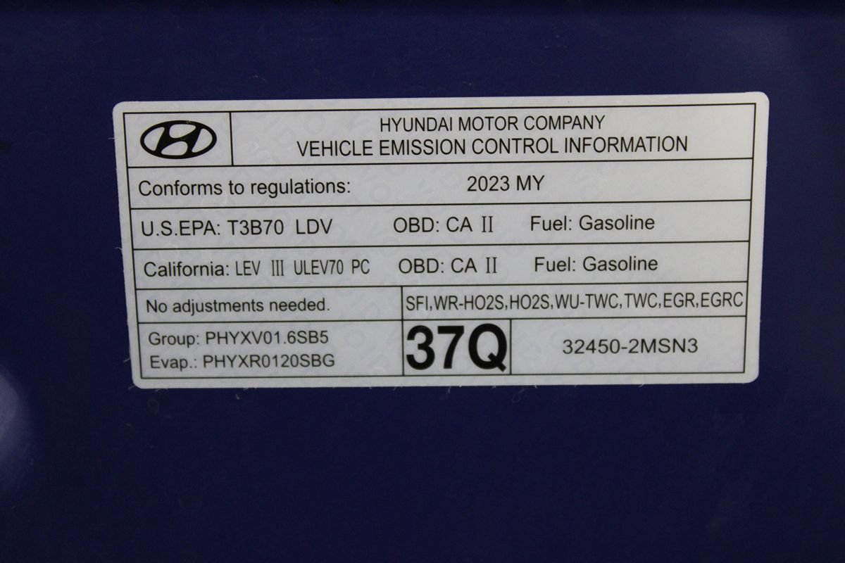 Used 2023 Hyundai Venue Limited FWD image 47