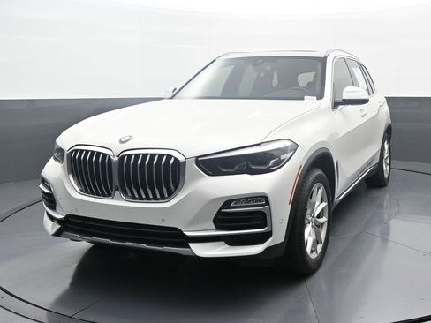 Used 2020 BMW X5 xDrive40i w/ Convenience Package image 1