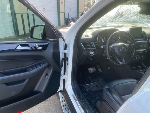 Used 2017 Mercedes-Benz GLE 43 AMG 4MATIC image 10