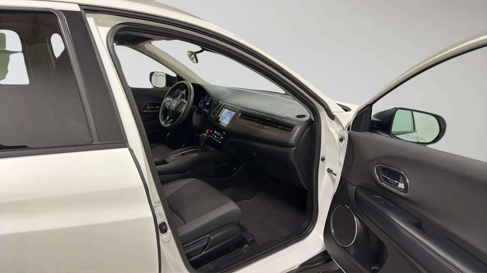 Used 2021 Honda HR-V EX image 45