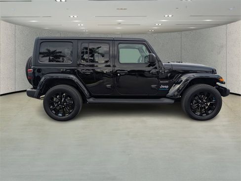 Used 2023 Jeep Wrangler Sahara image 2