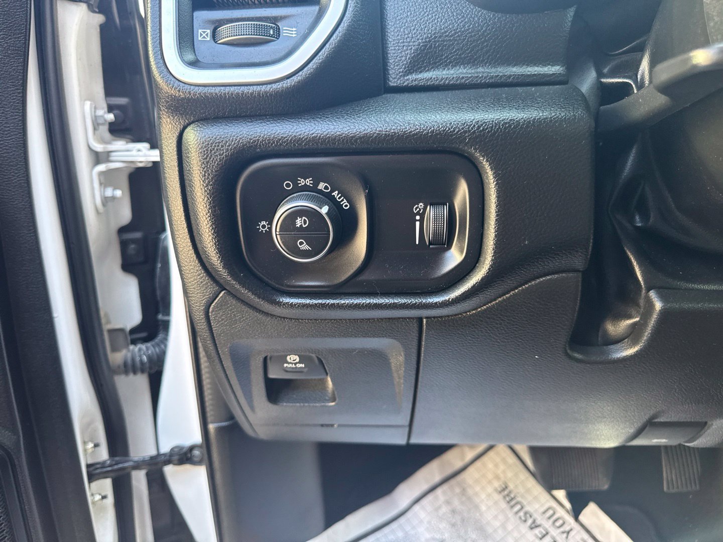 Used 2023 RAM 1500 Big Horn AWD/4WD image 20