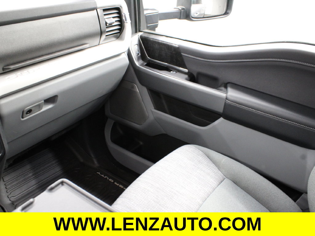Used 2024 Ford F350 XLT w/ Black Appearance Package AWD/4WD image 34