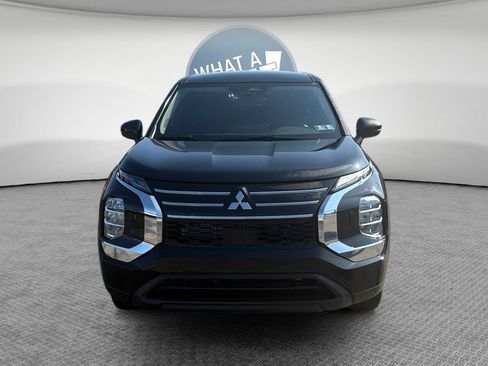 Used 2026 Mitsubishi Outlander ES AWD/4WD image 9