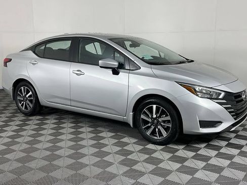 Used 2025 Nissan Versa SV w/ Trunk Package FWD image 2